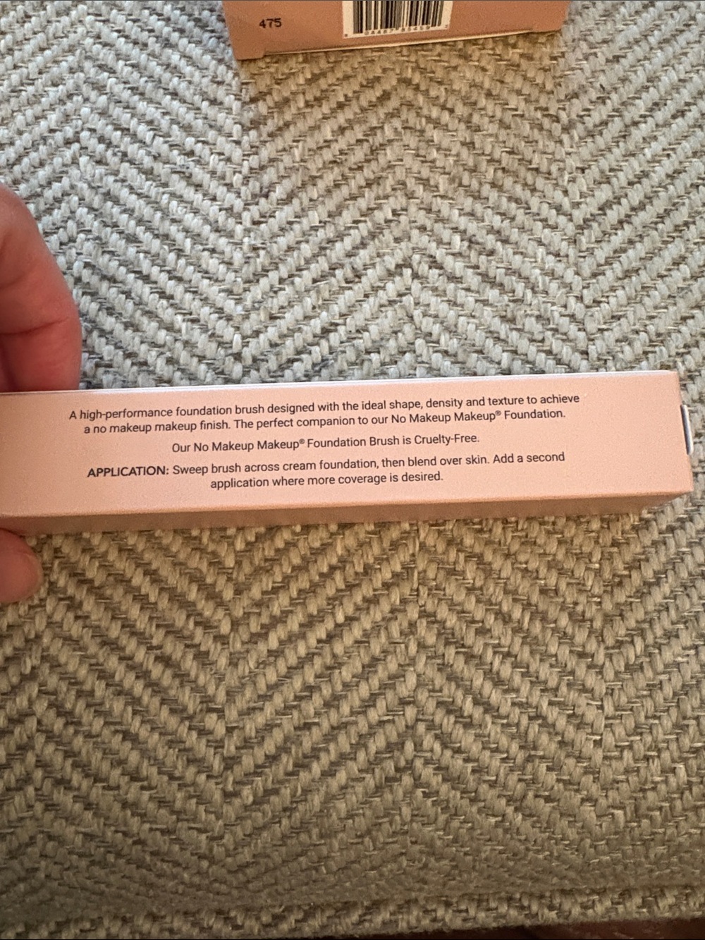 No Makeup Makeup Foundation and Brush - Light Medium - Picture 4 of 4